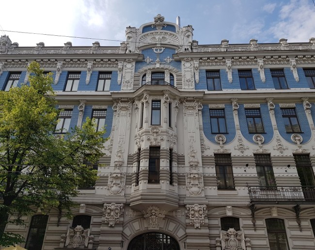 Art Nouveau building